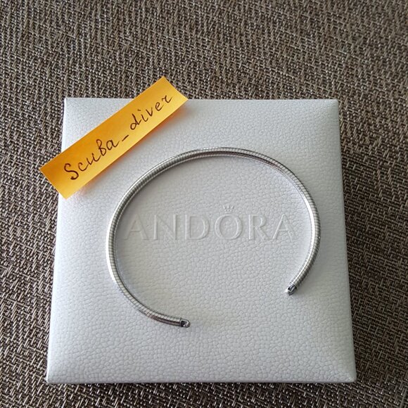 RARE Pandora Two-Tone Rose Gold Silver Moments Snake Chain Open Bracelet Bangle - Picture 3 of 12